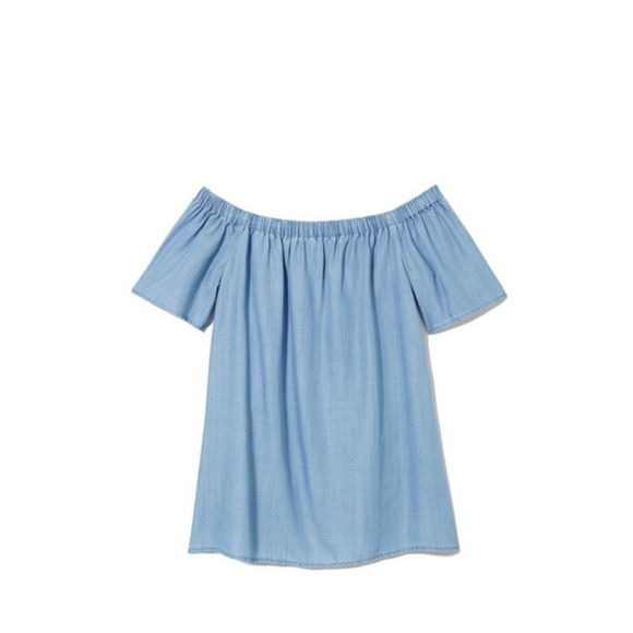 Vince Camuto Chambray Off the Shoulders Top - Picture 2 of 7